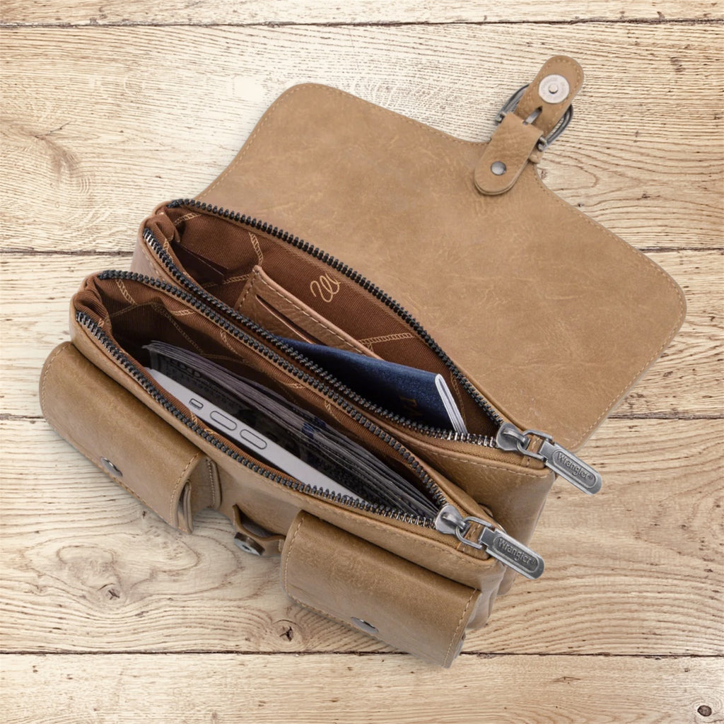 Wrangler Vintage-Inspired Crossbody Bag - Khaki