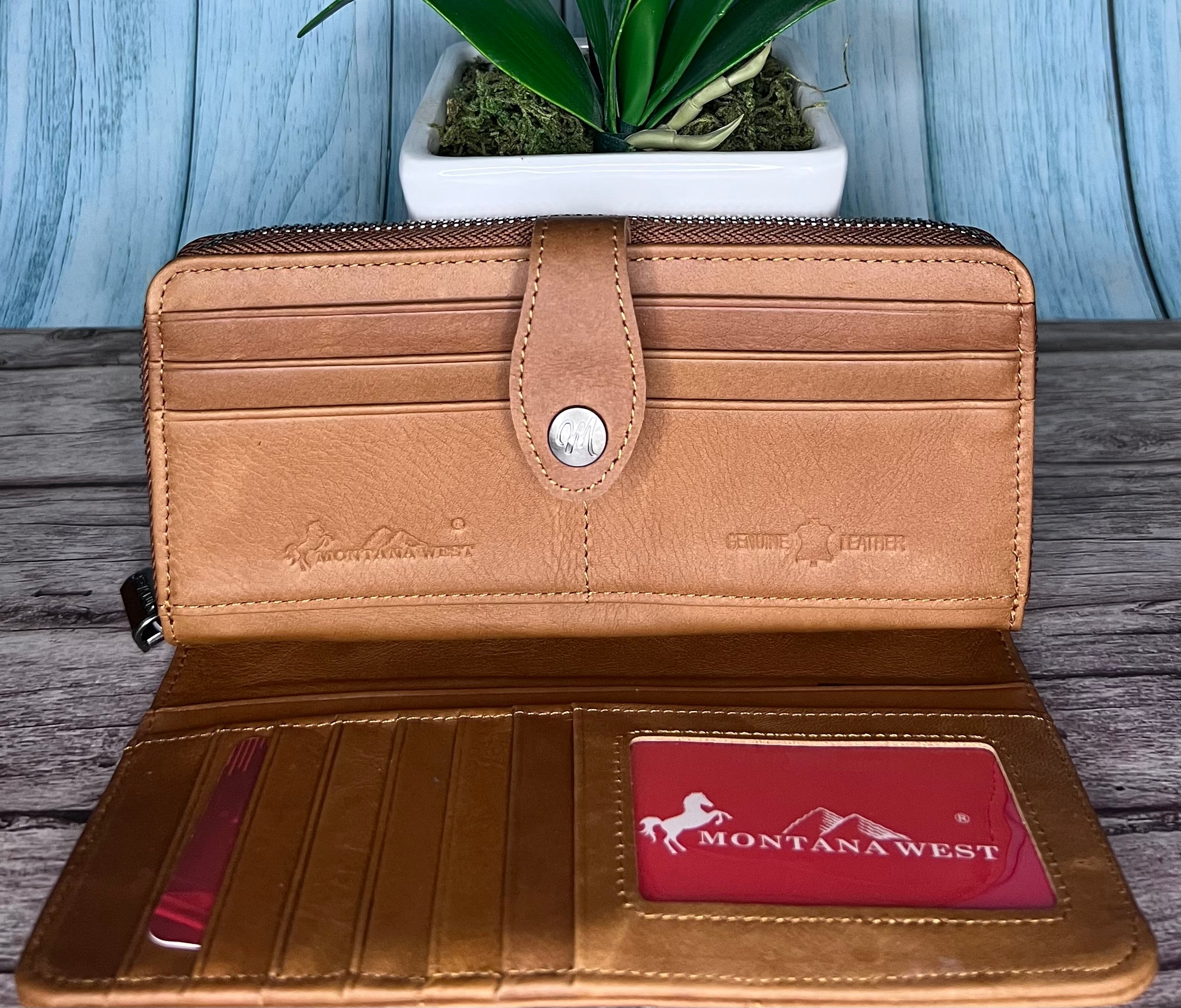 Montana West Genuine Leather Bi-Fold RFID Protected Wallet